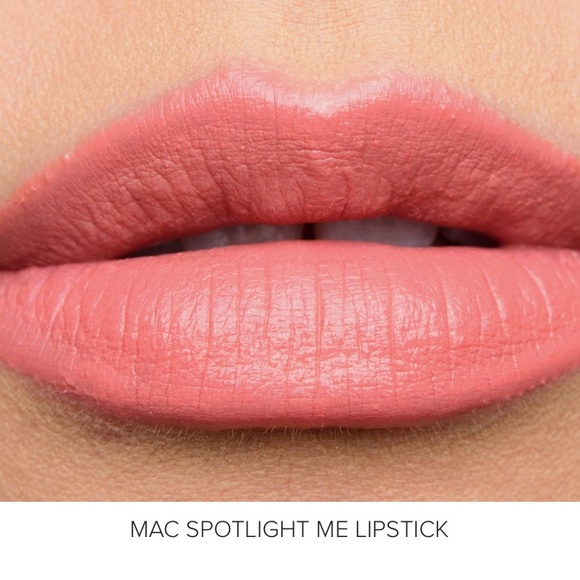 MAC Amplified Creme Lipstick in Spotlight Me - Picture 6 of 9